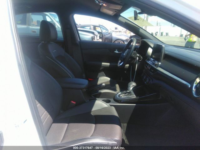 3KPF34AD1LE246092 KIA Forte Gt-line