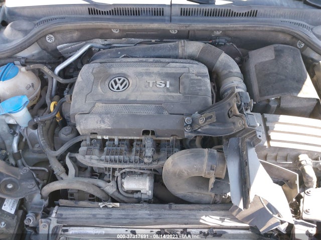 3VWD17AJ8FM275990 Volkswagen Jetta Sedan 1.8t Se