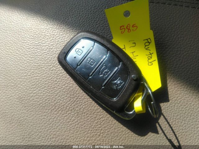 KM8J33A22HU366362 Hyundai Tucson Sport