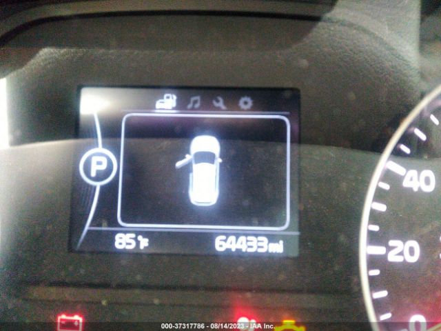 KNDPMCAC4J7436064 KIA Sportage Lx