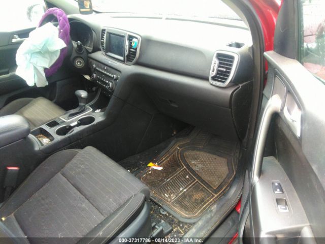 KNDPMCAC4J7436064 KIA Sportage Lx