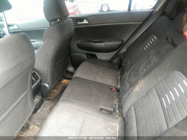 KNDPMCAC4J7436064 KIA Sportage Lx