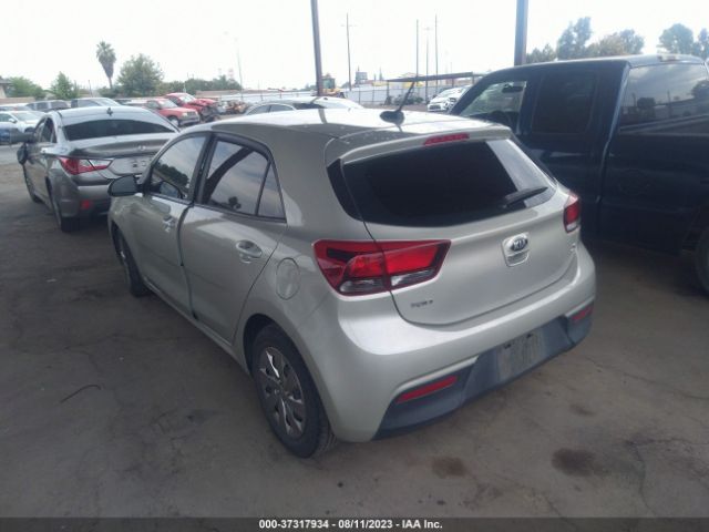 3KPA25AB1JE120362 KIA Rio 5-door S