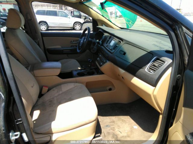 KNDMB5C10G6119445 KIA SEDONA LX
