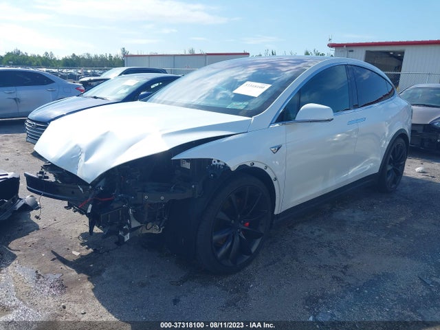 Tesla Model X P100d/performance 2019 5YJXCBE40KF155133 Image 2