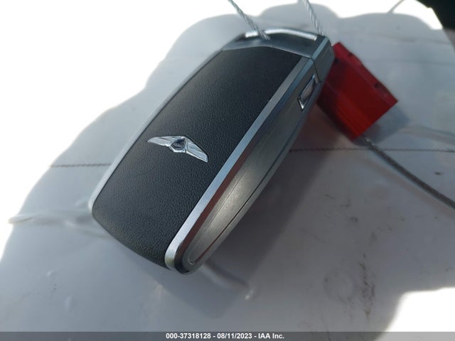 Genesis G80 3.8 2017 KMHGN4JE6HU184491 Image 11