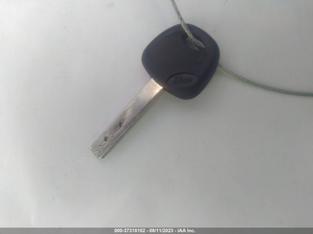 3KPF24AD0KE104852 KIA FORTE FE