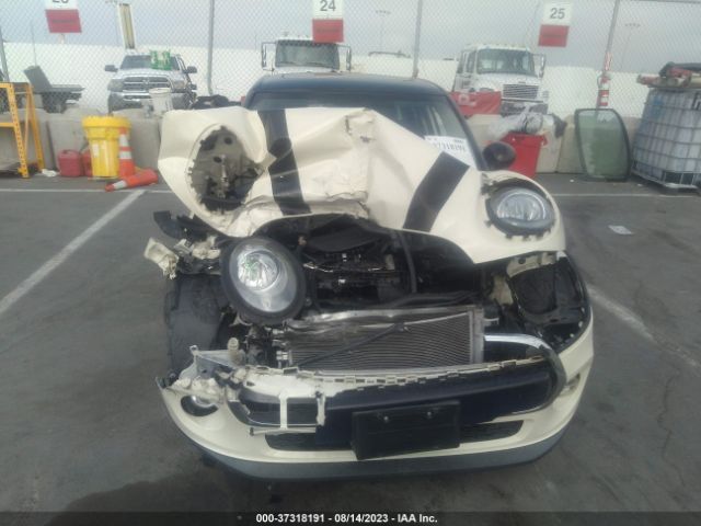 WMWXU1C59J2F79415 Mini Hardtop 4 Door Cooper