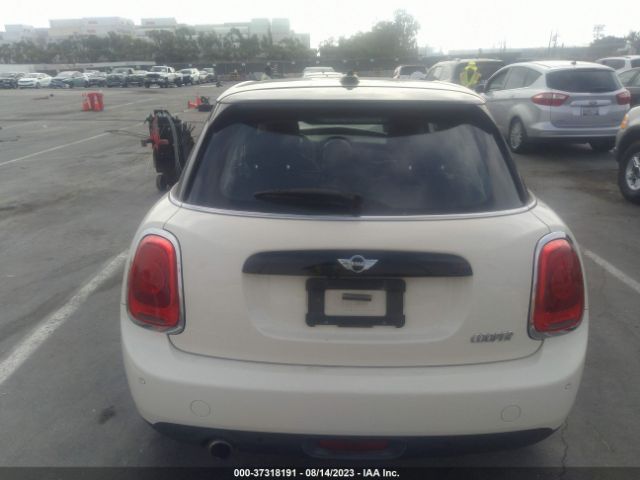 WMWXU1C59J2F79415 Mini Hardtop 4 Door Cooper