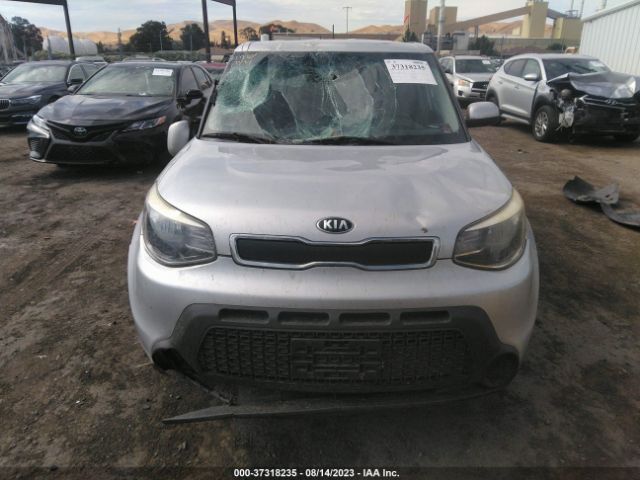 KNDJN2A29F7803438 KIA Soul Base