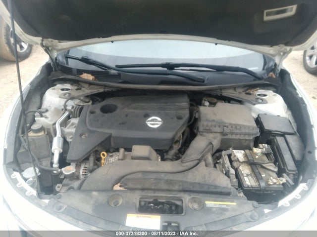 2015 NISSAN ALTIMA 2.5 SV VIN: 1N4AL3AP4FC285548
