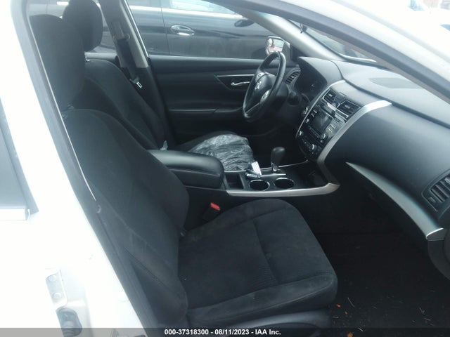 2015 NISSAN ALTIMA 2.5 SV VIN: 1N4AL3AP4FC285548