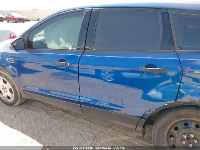 1FMCU0F70KUC02656 Ford ESCAPE S