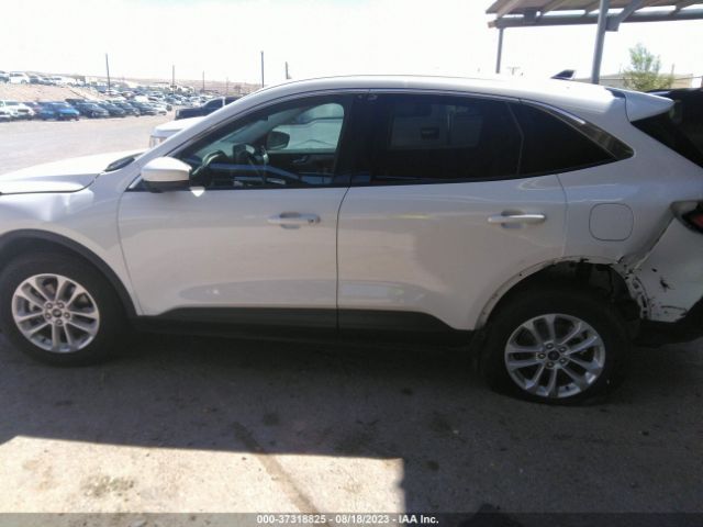1FMCU9BZ1MUA67427 Ford Escape Se Hybrid