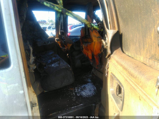 Chevrolet Express Passenger Lt 2018 1GAZGMFP4J1257956 Image 8