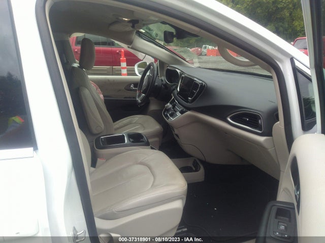 2C4RC1BG6MR597729 Chrysler Pacifica Touring L