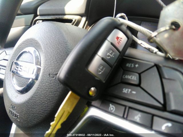JN1BJ1AV0MW317398 Nissan Rogue Sport S