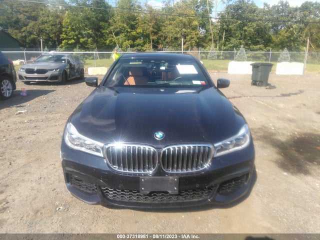 WBA7F2C56KB239055 BMW 7 Series 750i Xdrive