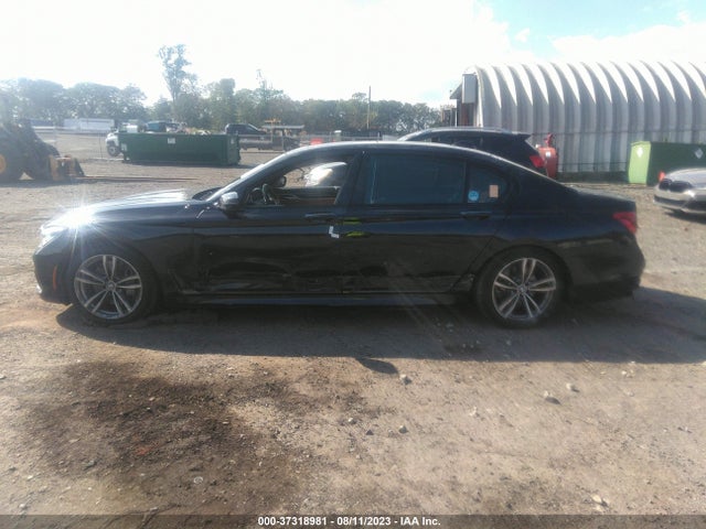 WBA7F2C56KB239055 BMW 7 Series 750i Xdrive