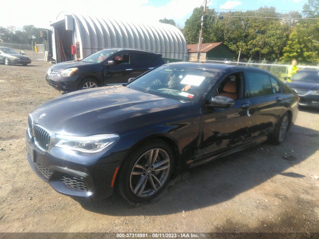 WBA7F2C56KB239055 BMW 7 Series 750i Xdrive