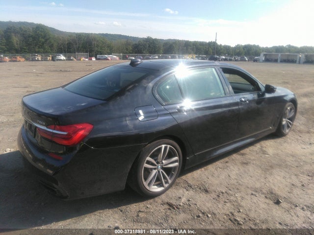 WBA7F2C56KB239055 BMW 7 Series 750i Xdrive