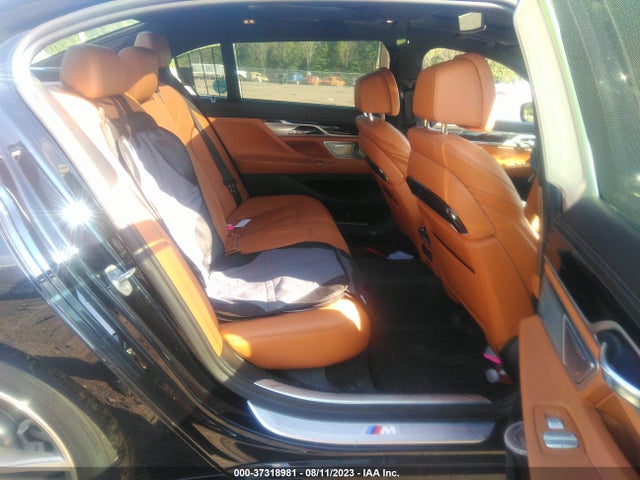 WBA7F2C56KB239055 BMW 7 Series 750i Xdrive