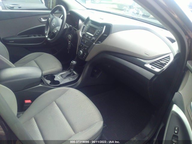 2016 HYUNDAI SANTA FE SE VIN: KM8SMDHF8GU138218