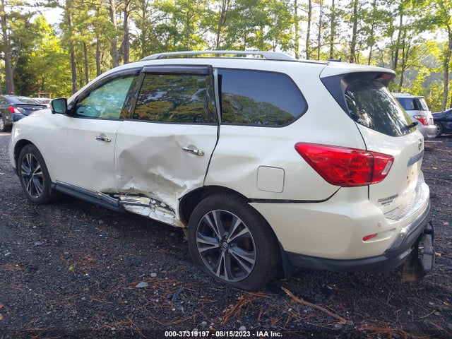2017 NISSAN PATHFINDER PLATINUM VIN: 5N1DR2MM1HC636867