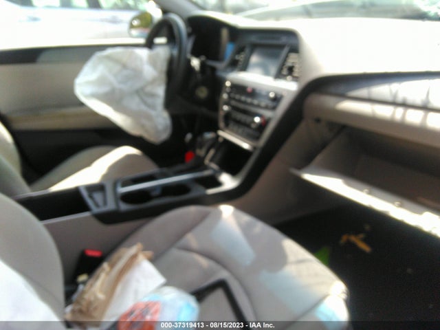 2016 HYUNDAI SONATA 2.4L SE VIN: 5NPE24AF8GH374721