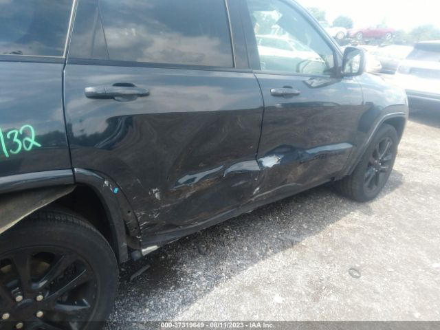 1C4RJFAG7JC356707 Jeep Grand Cherokee Altitude
