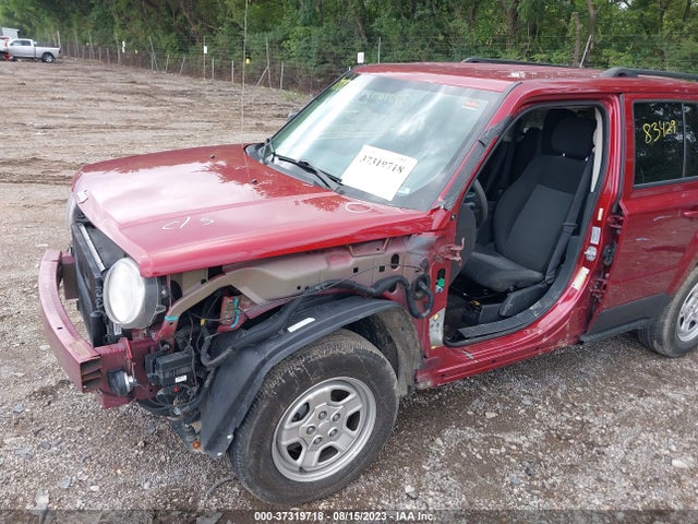 37319718 :رقم المزاد ، 1C4NJRBB8FD147805 vin ، 2015 Jeep Patriot Sport مزاد بيع