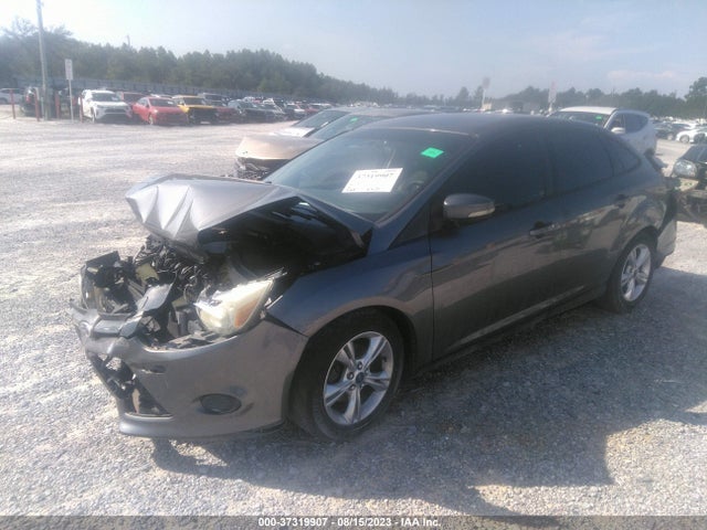Ford FOCUS SE 2014 1FADP3F24EL257830 Image 2