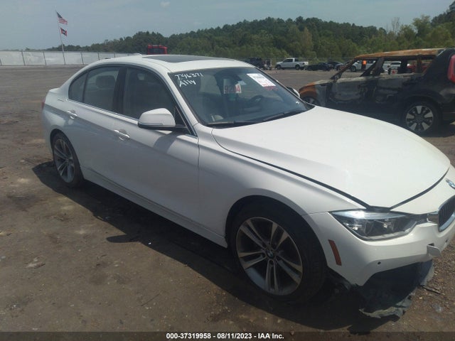 2016 WBA8E9G53GNT46371 main image