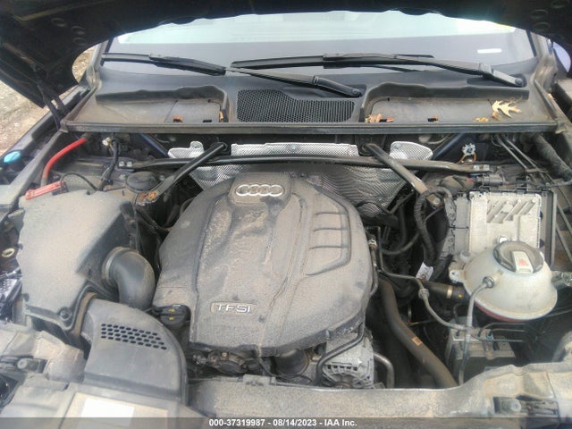 WA1BNAFY2J2053070 Audi Q5 Premium Plus