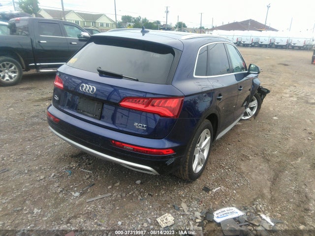 WA1BNAFY2J2053070 Audi Q5 Premium Plus