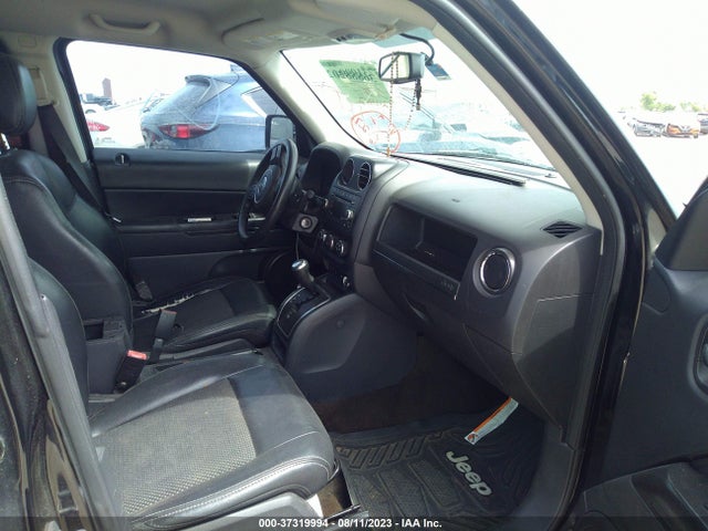 1C4NJPBA4GD667285 Jeep Patriot Sport Se