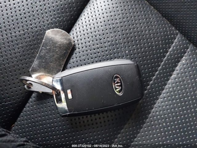 5XYPKDA54HG205059 KIA Sorento Sx V6