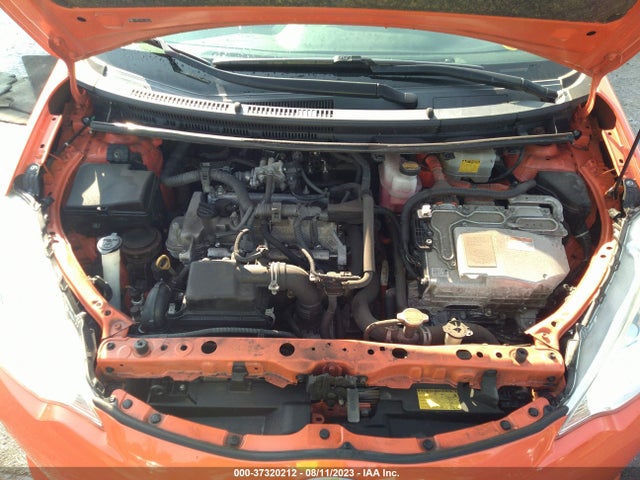Toyota Prius C One/three/two/four 2014 JTDKDTB38E1085144 Image 10