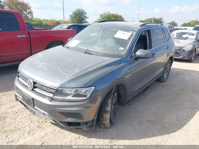 3VV2B7AXXJM150981 Volkswagen Tiguan Sel/se