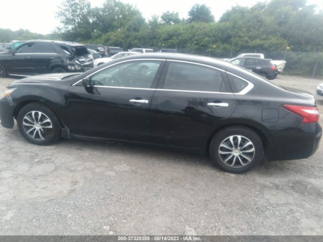 1N4AL3AP0HN343579 Nissan Altima 2.5 S