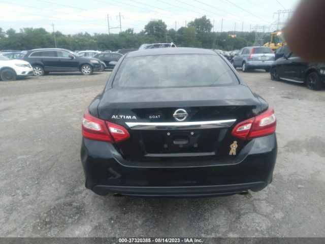1N4AL3AP0HN343579 Nissan Altima 2.5 S