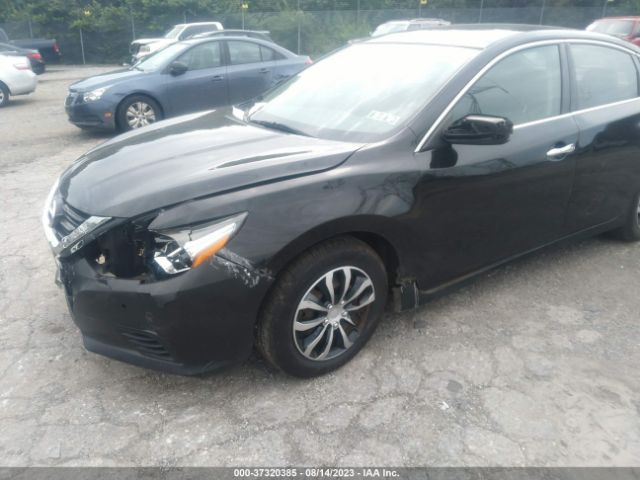 1N4AL3AP0HN343579 Nissan Altima 2.5 S