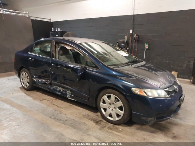 2010 HONDA CIVIC SDN LX VIN: 2HGFA1F57AH539312