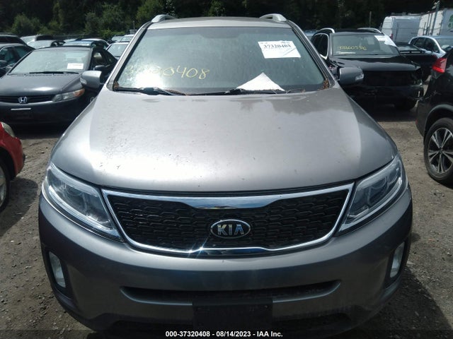 2015 KIA SORENTO LX VIN: 5XYKTDA6XFG634431