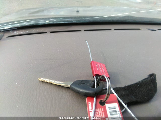 2000 HONDA ACCORD SDN EX W/LEATHER VIN: 1HGCG1656YA013070