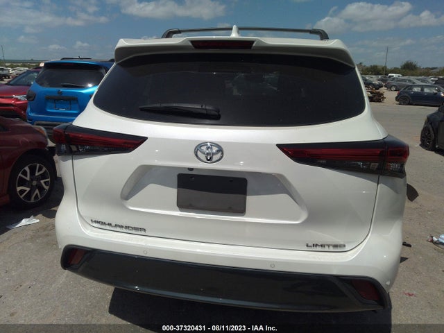 Toyota Highlander Limited 2021 5TDYZRAHXMS523823 Image 16