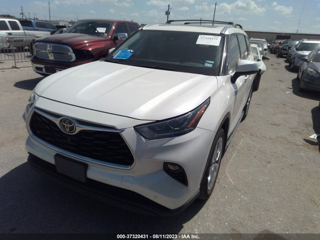 Toyota Highlander Limited 2021 5TDYZRAHXMS523823 Image 2