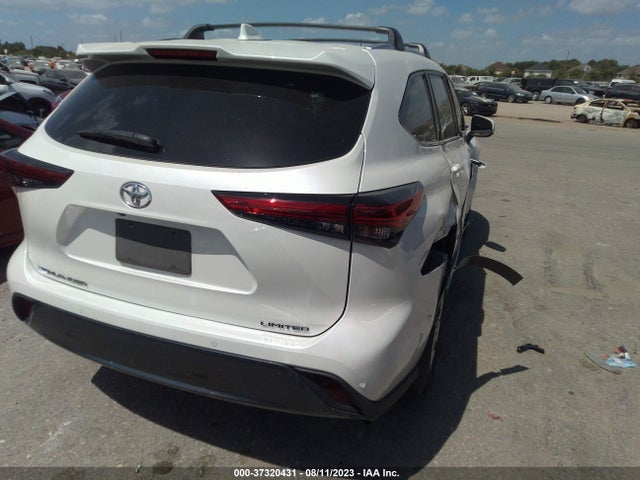 Toyota Highlander Limited 2021 5TDYZRAHXMS523823 Image 4
