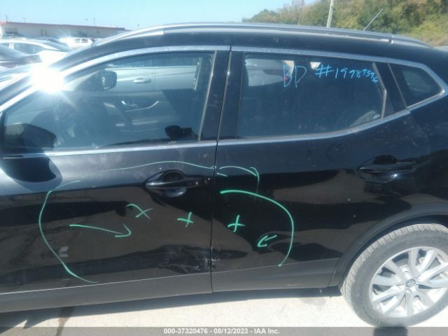 JN1BJ1BV8MW570399 Nissan Rogue Sport Sv