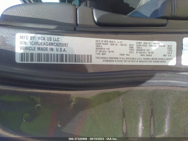 1C4RJEAG4MC625597 Jeep Grand Cherokee Laredo E